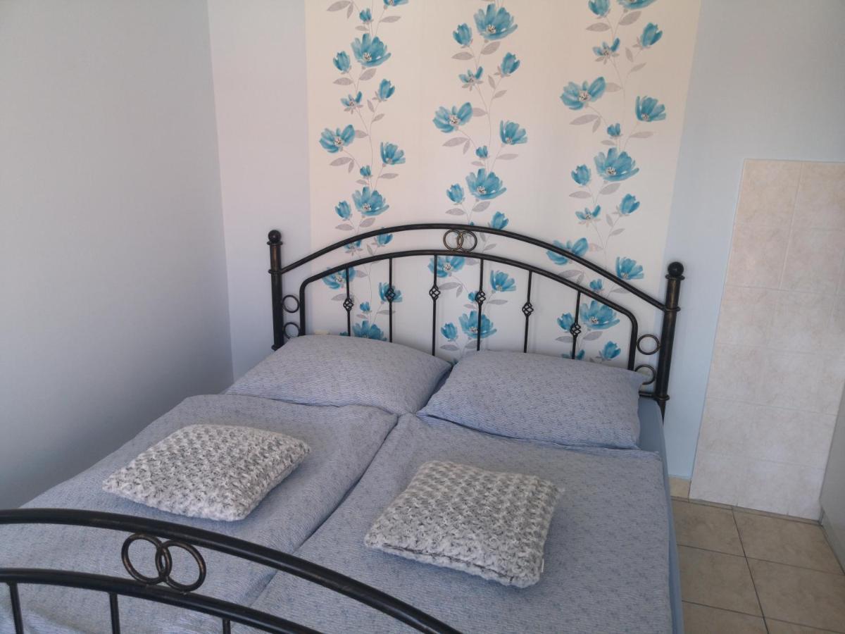 Hodosi Apartman Apartment Veľký Meder Bagian luar foto
