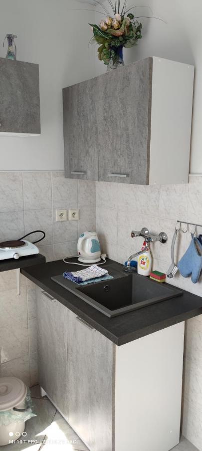 Hodosi Apartman Apartment Veľký Meder Bagian luar foto