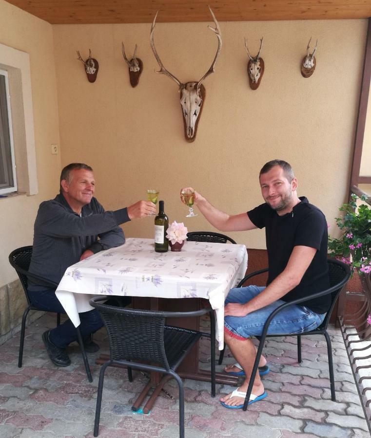 Hodosi Apartman Apartment Veľký Meder Bagian luar foto